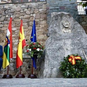 ACTO INSTITUCIONAL con motivo de la Conmemoración del Bicentenario del Nacimiento de PRAXEDES MATEO-SAGASTA en Torrecilla en Cameros