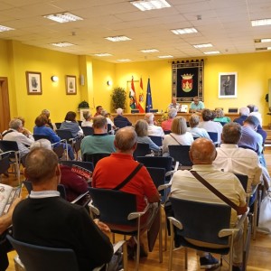 PRESENTACION DEL DOSSIER DEDICADO A SAGASTA DE LA REVISTA AVENTURA DE LA HISTORIA EN TORRECILLA EN CAMEROS